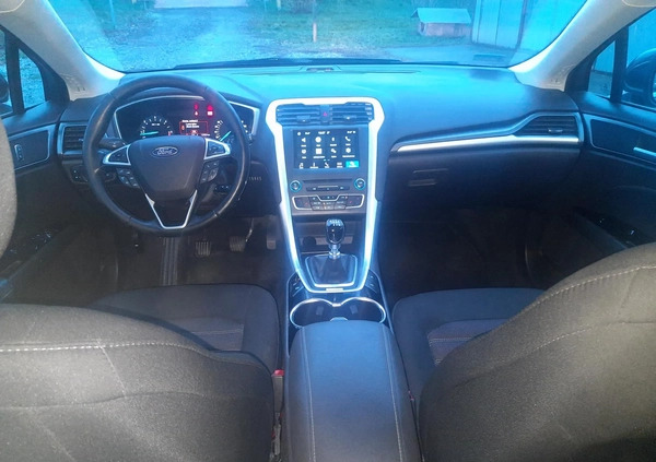 Ford Mondeo cena 60554 przebieg: 150000, rok produkcji 2016 z Kraków małe 56